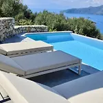 Piedra Azul * Kardamyli