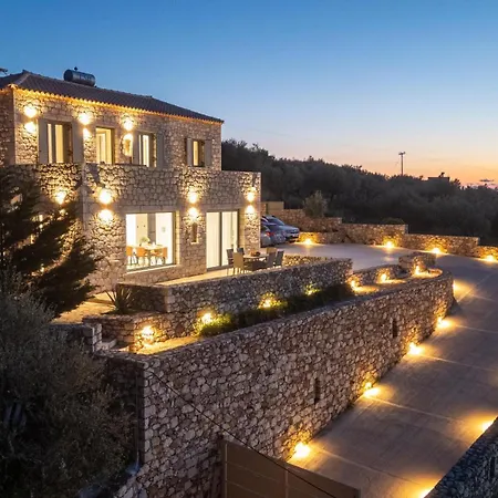 Piedra Azul Kardamyli