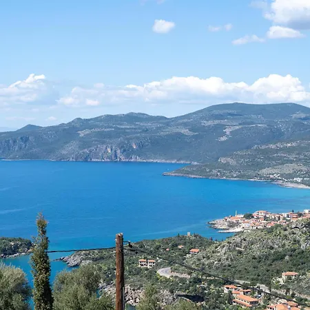 Piedra Azul וילה קרדמילי