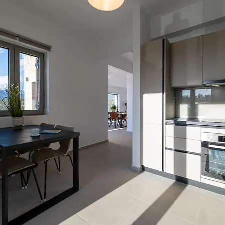 Piedra Azul קרדמילי