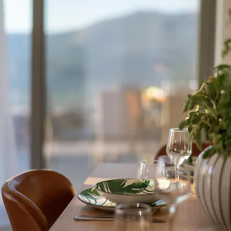 Piedra Azul וילה קרדמילי