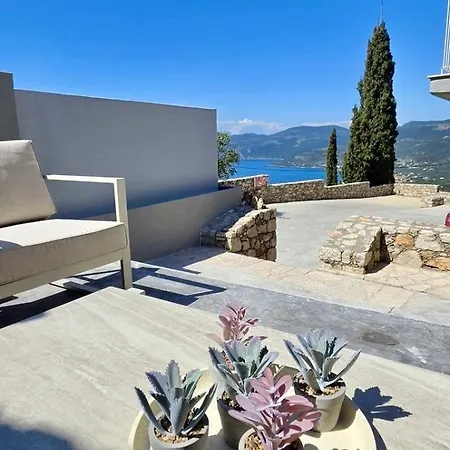 Piedra Azul Villa *